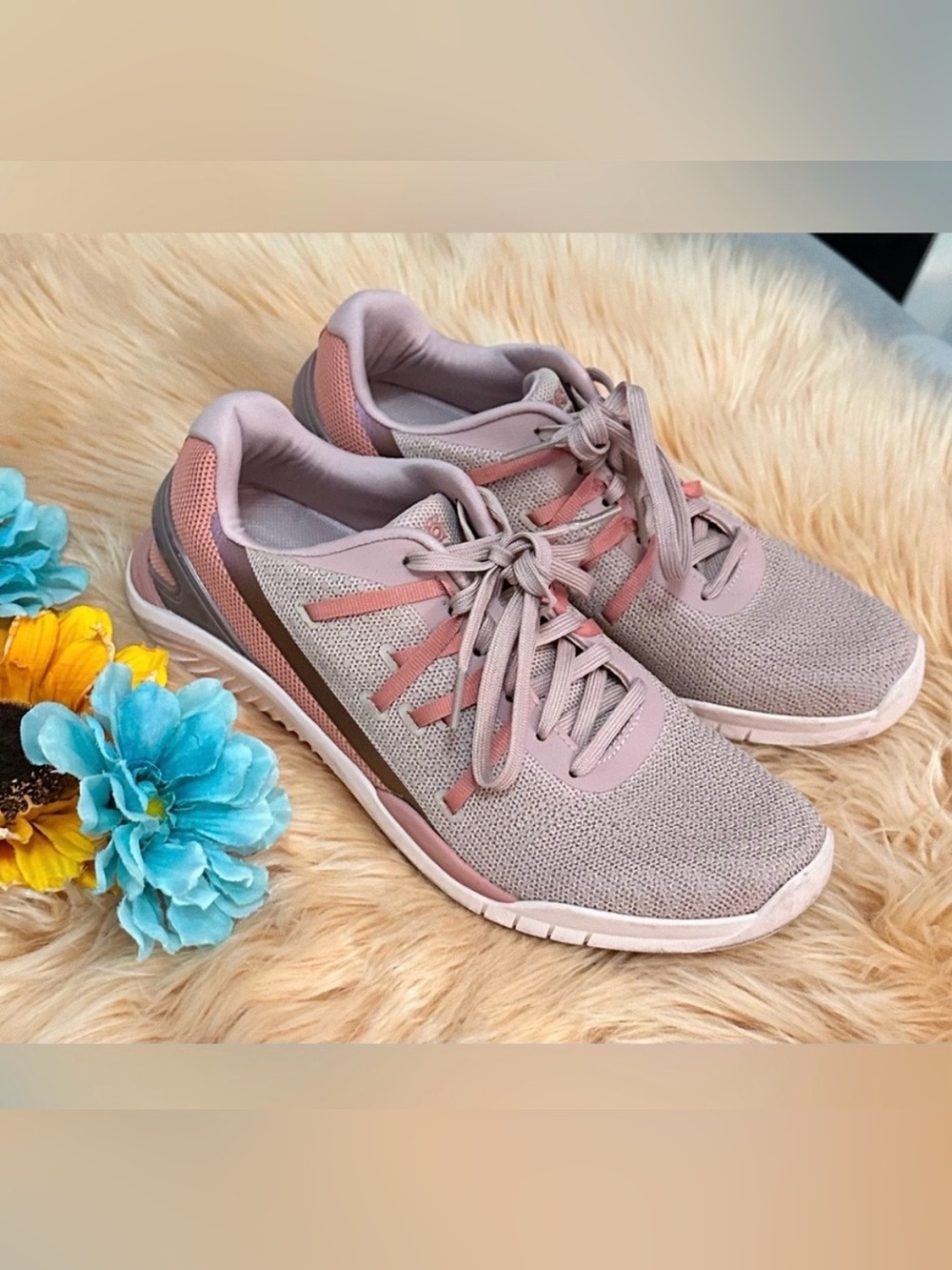 Women’s RYKA Focus XT Lace Up Sneakers Sz 8.5 Blush and Orange